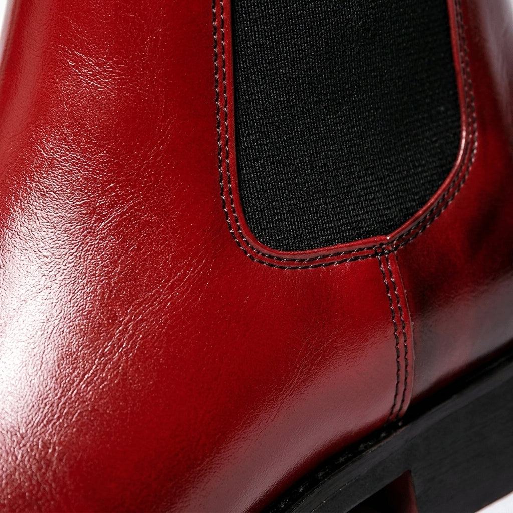 Nolan mens cap toe Chelsea boots detail