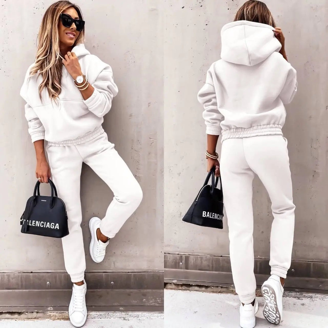 Womens hoodie and sweatpants two-piece set, view 4