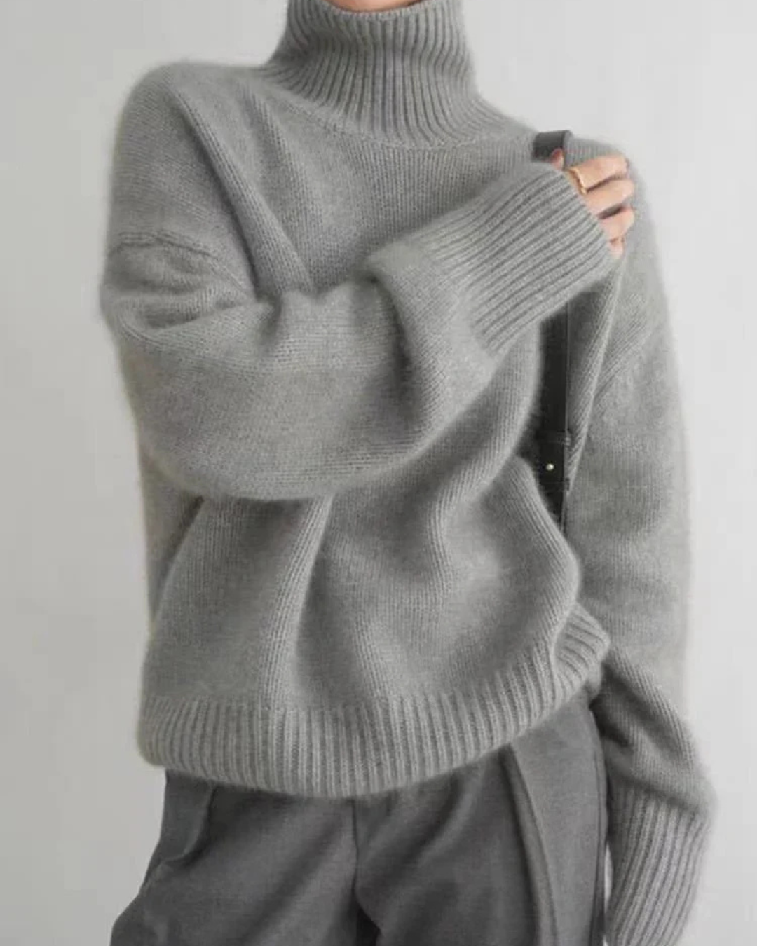 Brynn | Relaxed Knit Turtleneck Sweater Dropped Shoulders Ribbed
