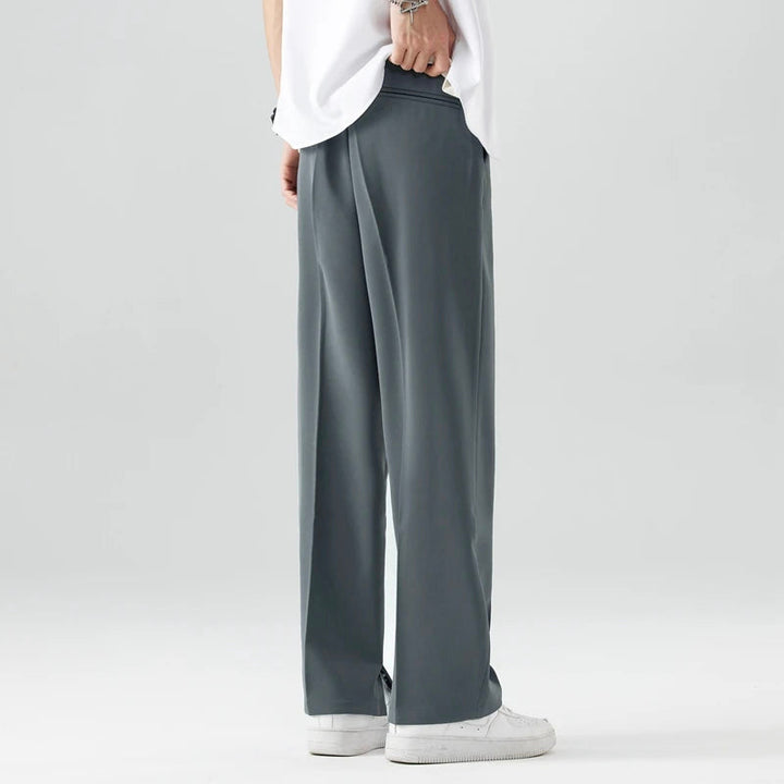 Hal | Men&