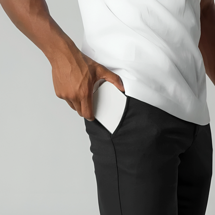 Ian | Men&