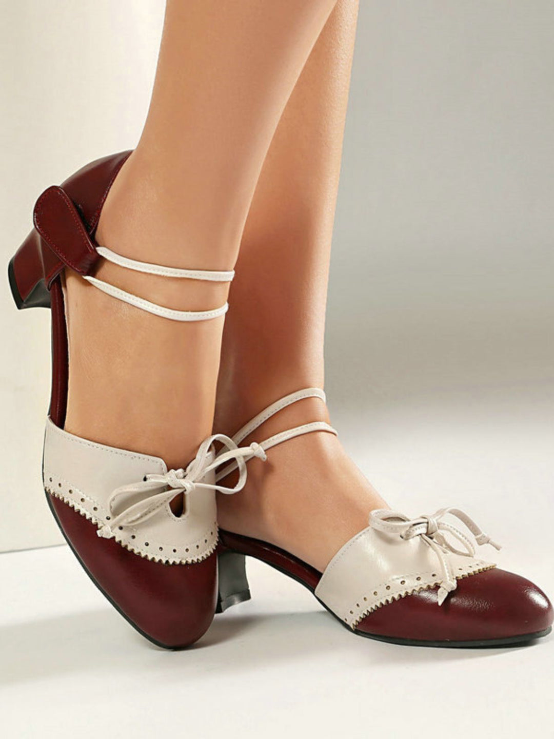 Womens block heel bow pumps, view 3