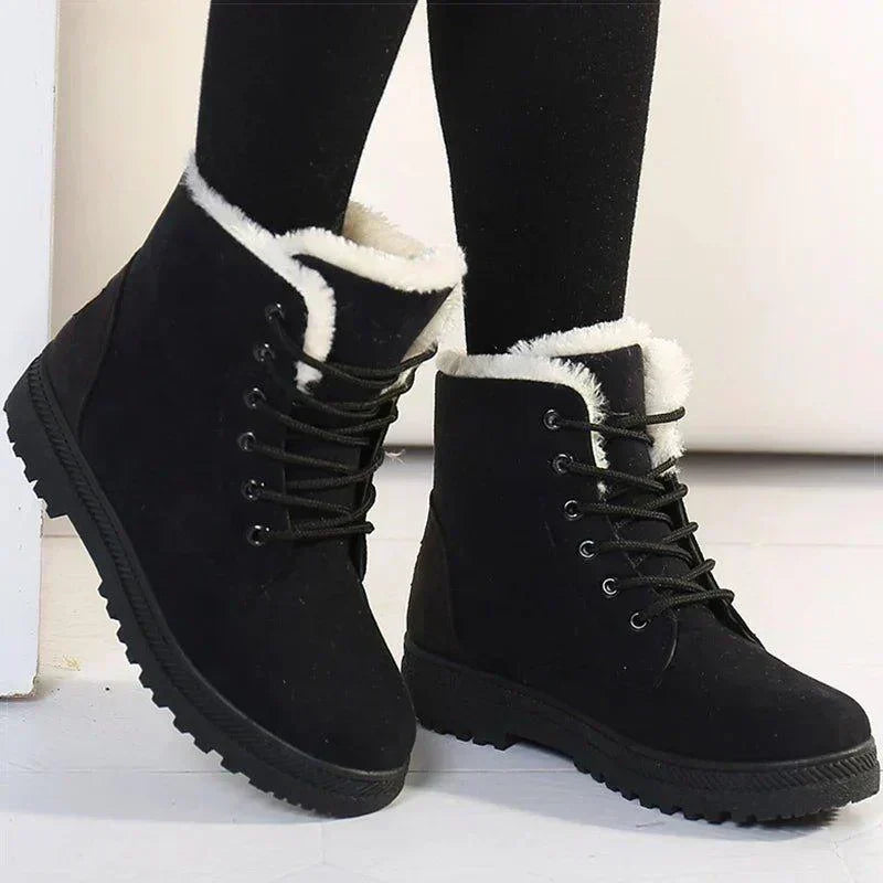 Womens sherpa-lined lace-up snow boots, view 1
