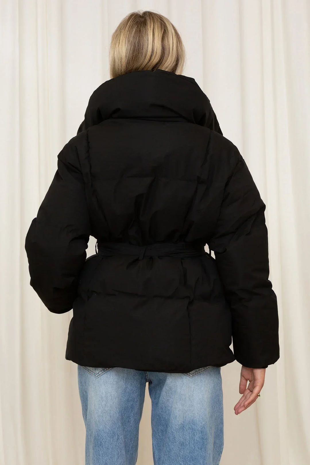 Womens oversized belted puffer jacket, view 8