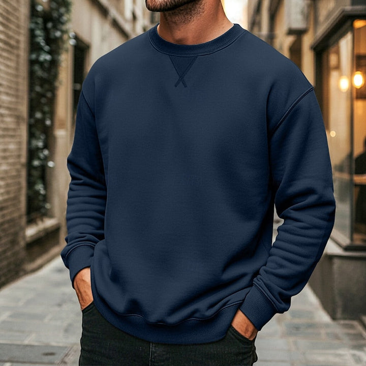 Mens classic crew neck sweatshirt in navy