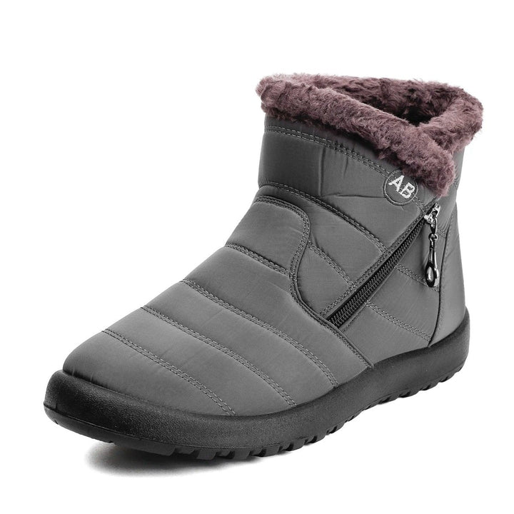 Womens quilted snow ankle boots, view 3