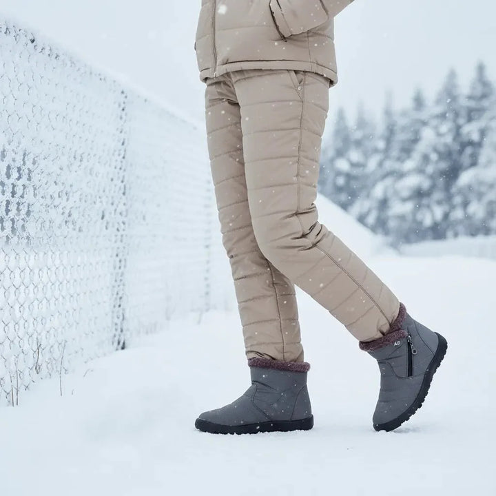 Savannah | Womens Quilted Snow Ankle Boots